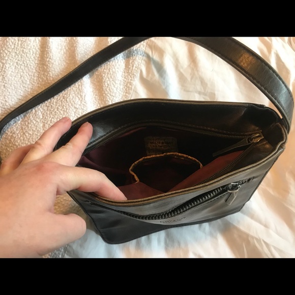 Matt & Nat cross body purse - Picture 3 of 3